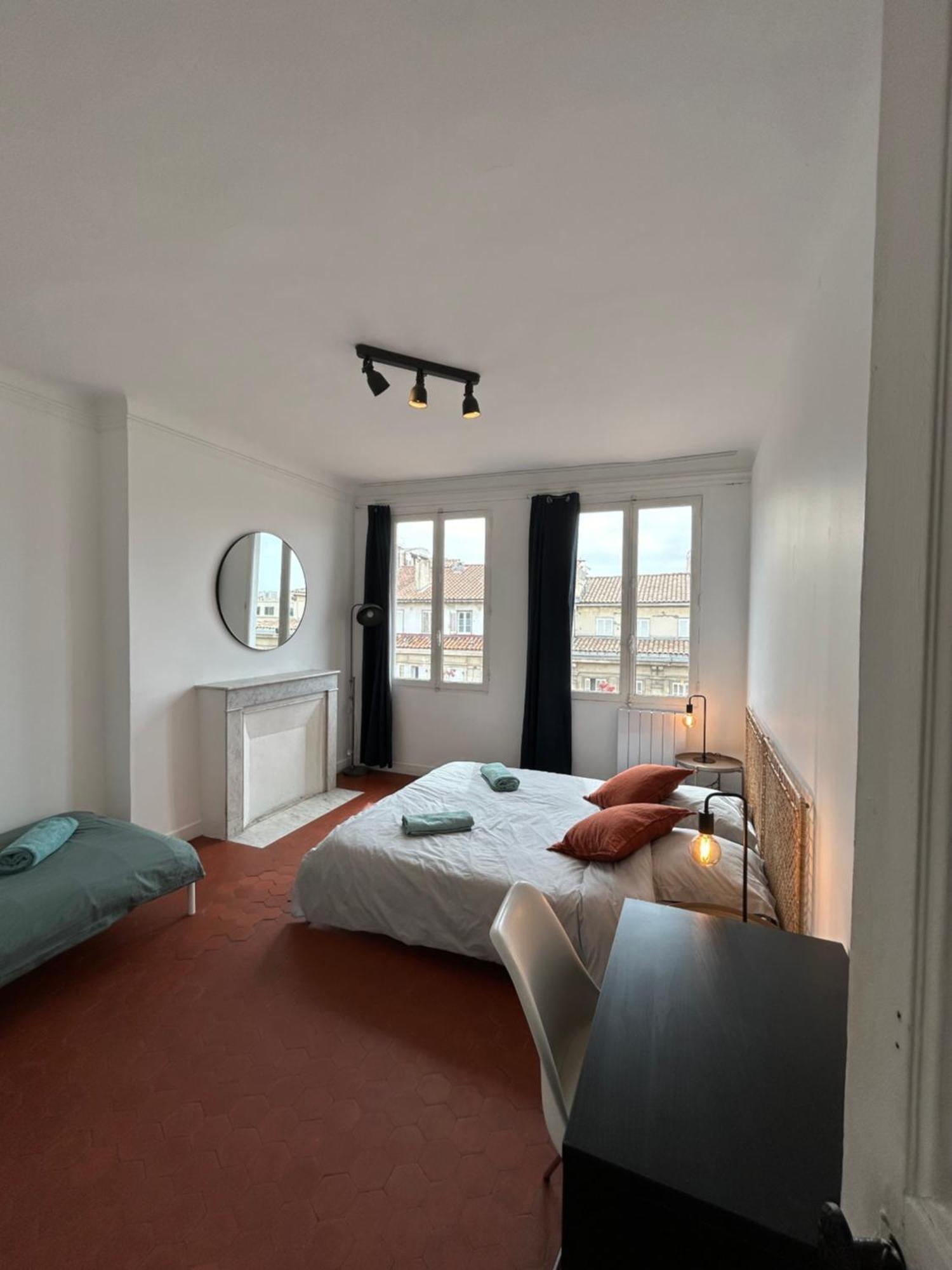 Mai Homes - Le Colbert Marseilles Buitenkant foto